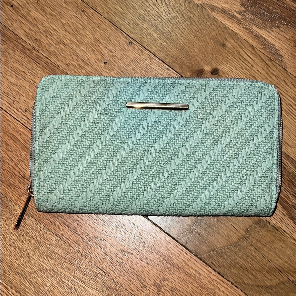 Elegant Mint Green Women's Wallet with Rope Texture